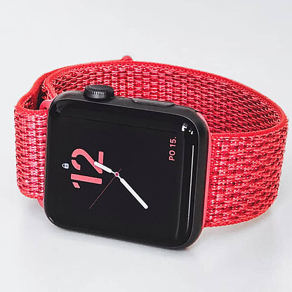 roze digitale horloge